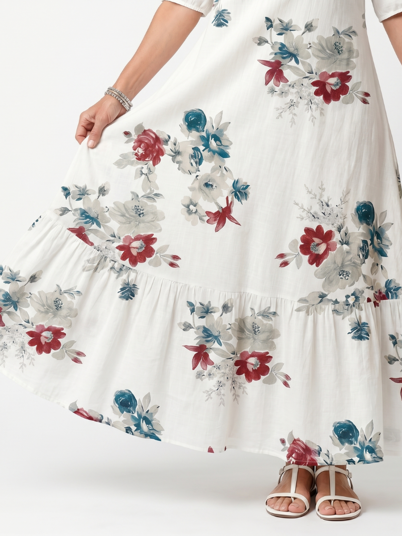 Maeva | Blommig Midiklänning med Fransar