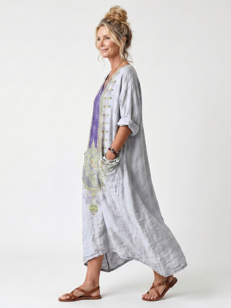Raina | Broderad Oversized Midiklänning med Fickor